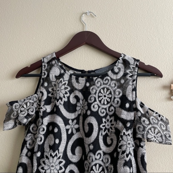 Anthropologie Sunday In Brooklyn Patterned Cold Shoulder Blouse - Picture 2 of 5